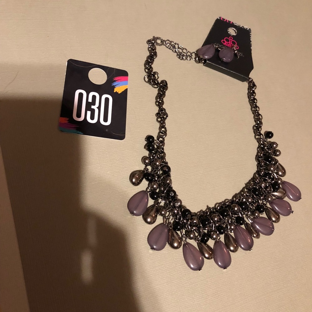 (my fave style lavender/gray necklace